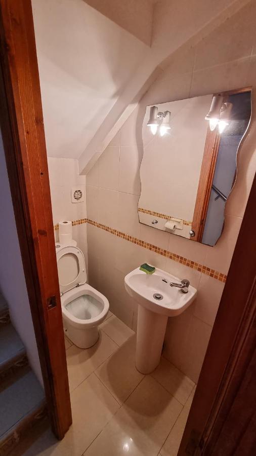 בנאלמדנה Roberto Guest House מראה חיצוני תמונה